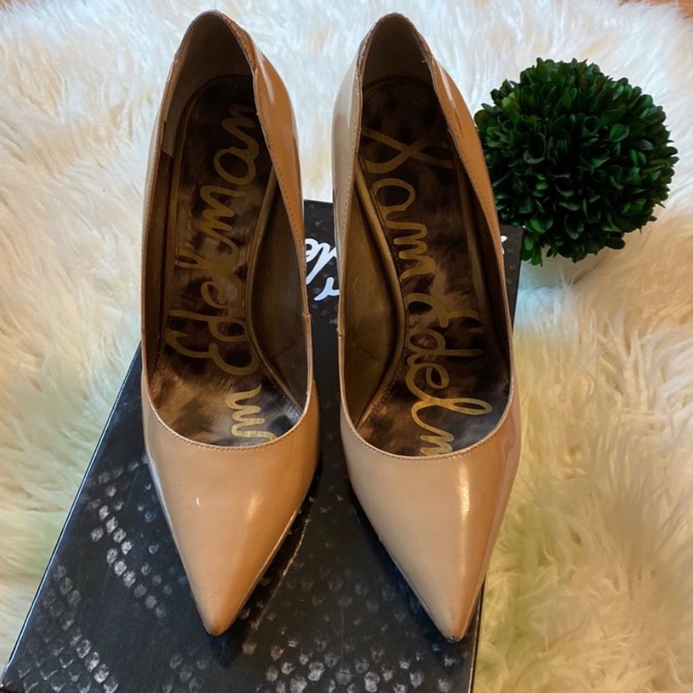 Sam Edelman nude pumps